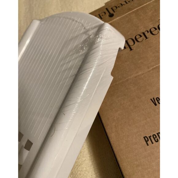 NEW Pampered Chef Veggie Strip Maker 1145 Vegetable Grater Kitchen Tool SEALED - Picture 3 of 3